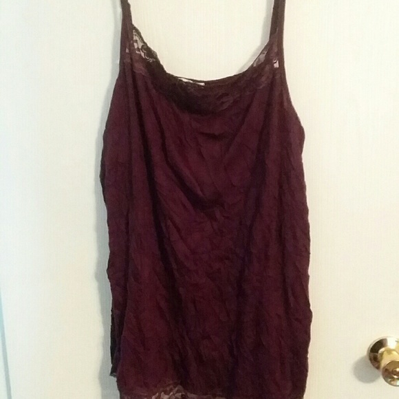 2 Maurices Lacey Tank Tops Burgundy& Charcoal - Picture 2 of 7